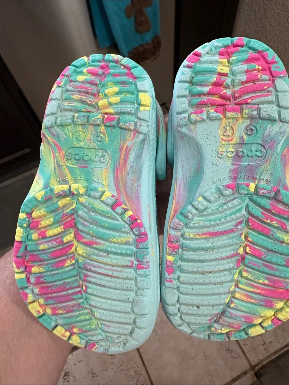 CROCS Kids Water Clogs in Turquoise with Pink & Yellow Swirl